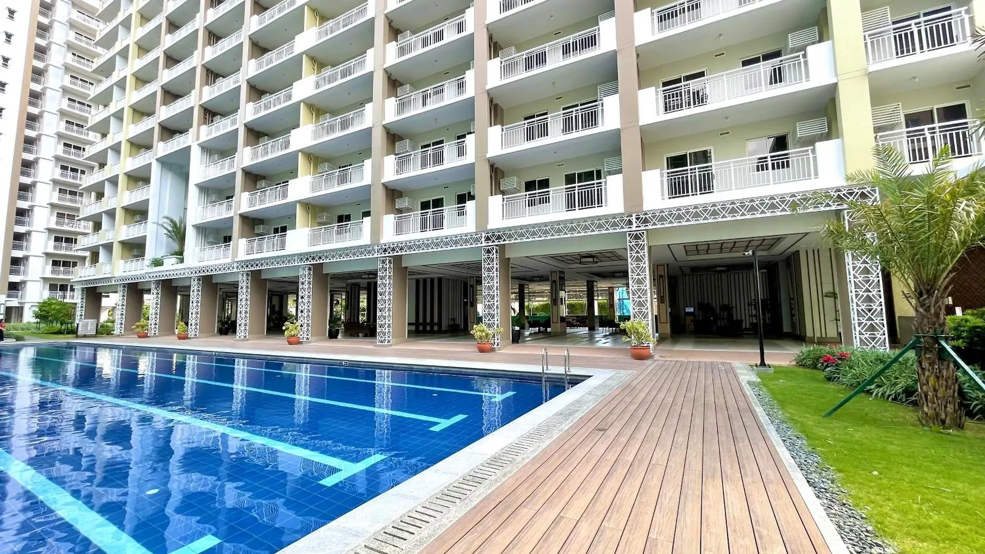 Mushroom Leisure Suites At The Atherton, Paranaque City