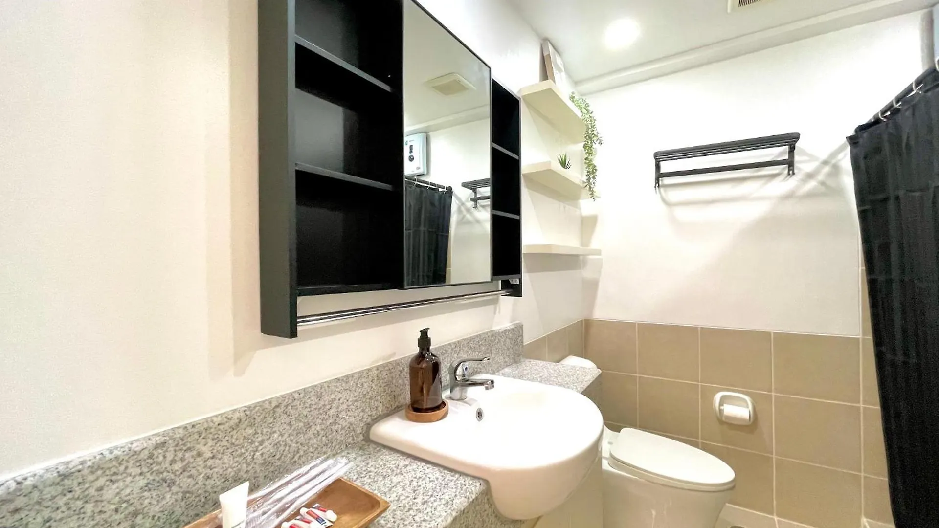 Mushroom Leisure Suites At The Atherton, Paranaque City