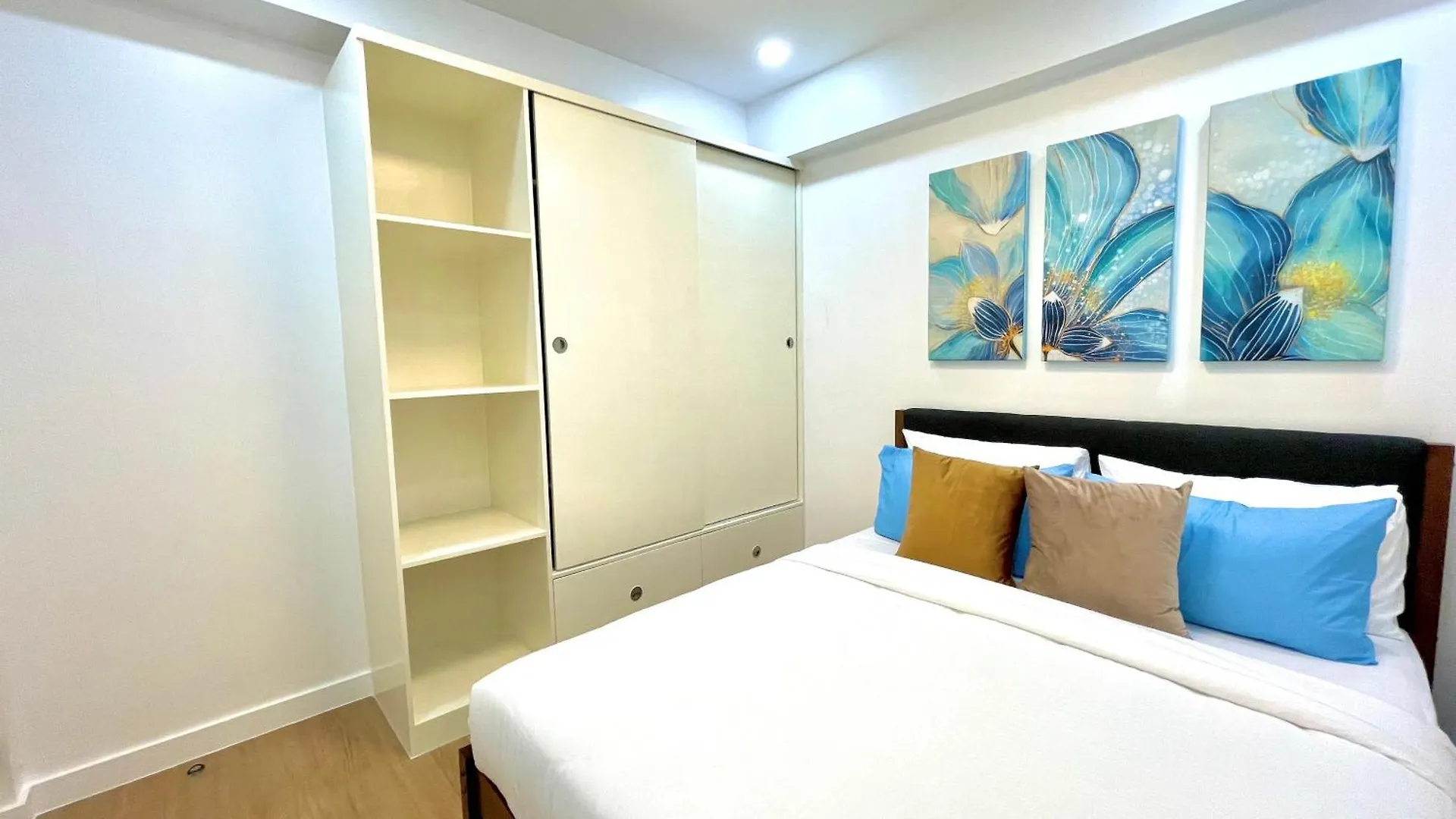 Mushroom Leisure Suites At The Atherton, Paranaque City